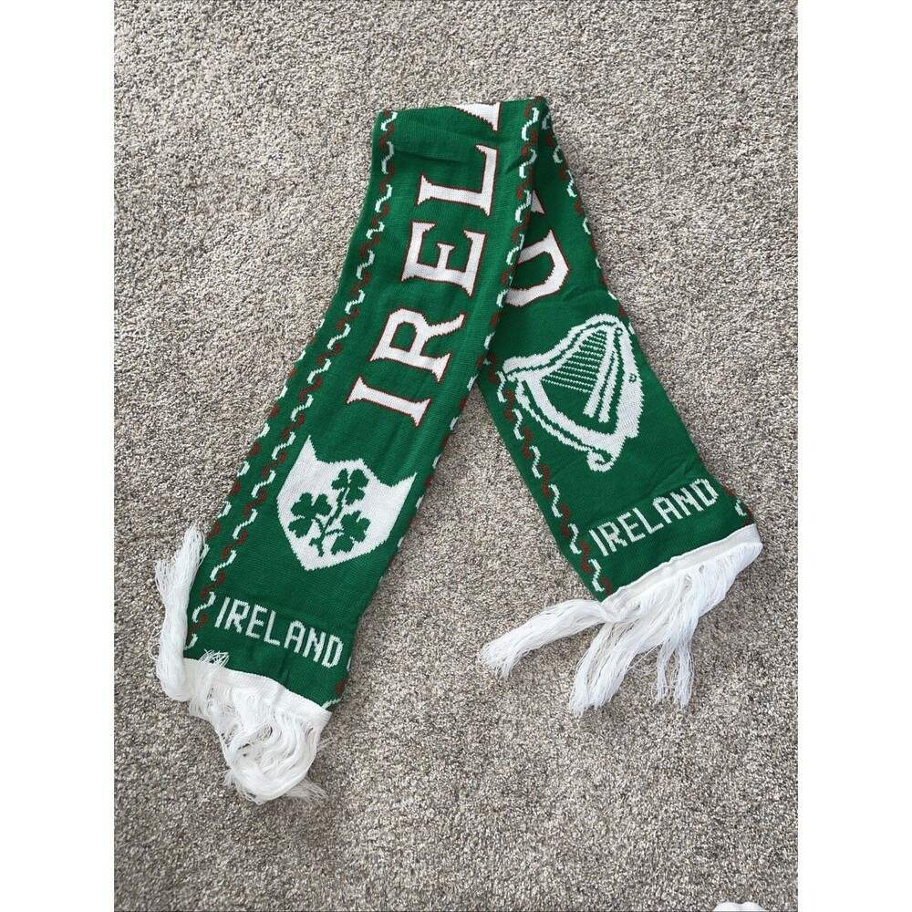 Scarf Ireland logo Rugby logo heavyweight Warm Green Red White
